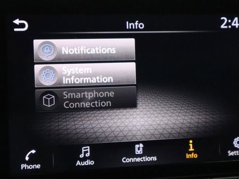 Used 2024 Nissan Rogue S image 35