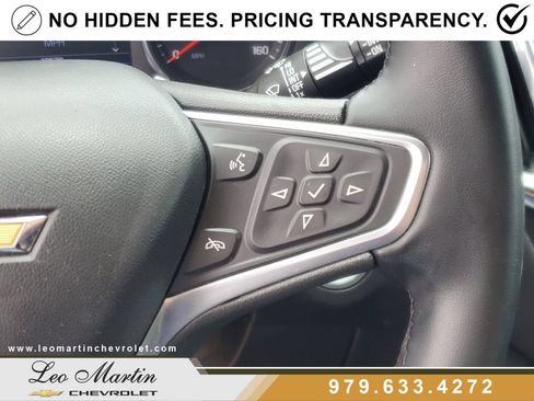 Used 2023 Chevrolet Equinox LT FWD image 23
