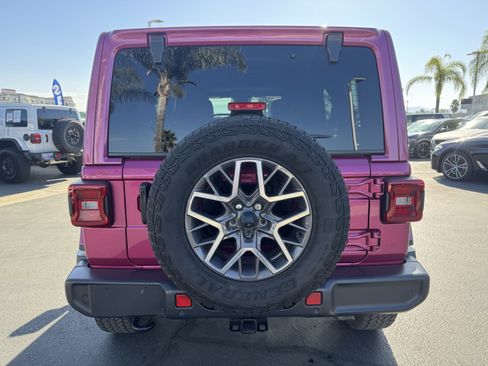 Used 2024 Jeep Wrangler Sahara w/ Safety Group image 9