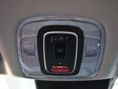New 2026 Hyundai Elantra Limited FWD image 40