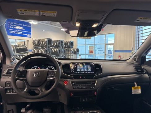 New 2026 Honda Ridgeline RTL image 9
