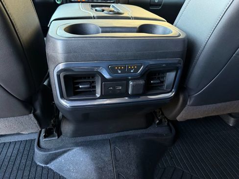 Used 2020 GMC Sierra 1500 AT4 w/ AT4 Premium Package AWD/4WD image 22