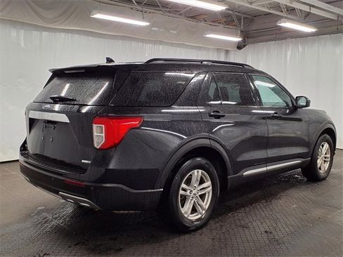Certified 2020 Ford Explorer XLT w/ Equipment Group 202A image 26