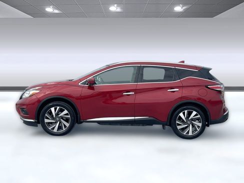 Used 2018 Nissan Murano Platinum image 2