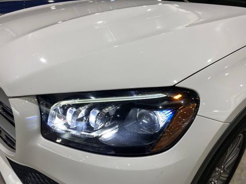 Certified 2023 Mercedes-Benz GLS 450 4MATIC image 22
