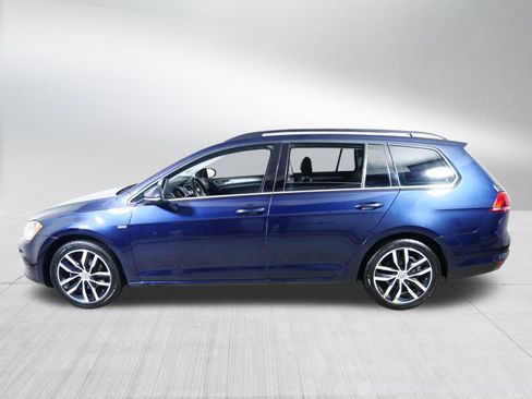 Used 2016 Volkswagen Golf Limited Edition FWD image 4