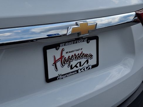 Used 2020 Chevrolet Traverse LT w/ LPO, Floor Liner Package AWD/4WD image 31