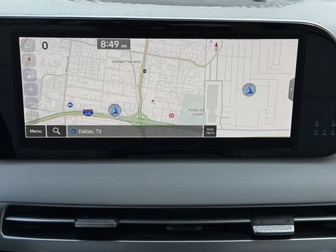 Used 2025 Hyundai Palisade SEL FWD image 16