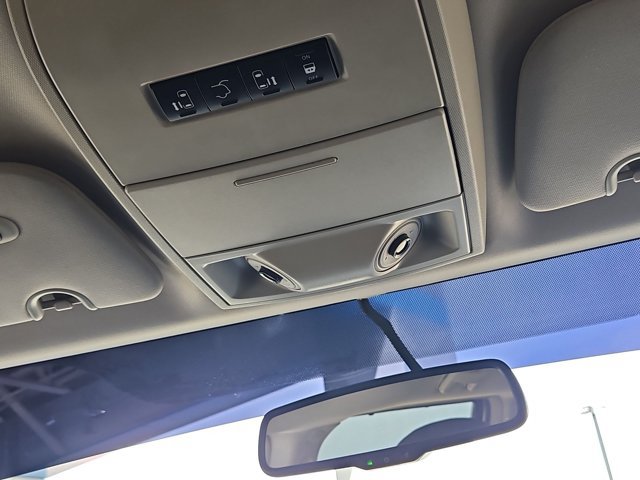 Used 2012 Dodge Grand Caravan Crew w/ Trailer Tow Group FWD image 21