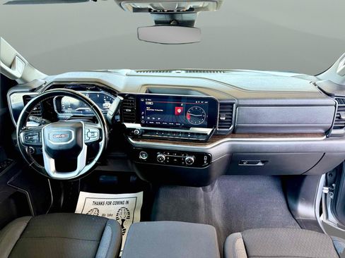 Used 2023 GMC Sierra 1500 SLE w/ Enhanced Capability Package AWD/4WD image 10