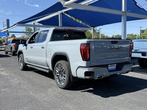 Used 2025 GMC Sierra 1500 Denali Ultimate image 5