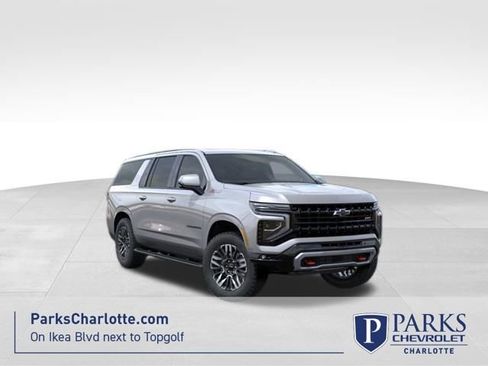 New 2026 Chevrolet Suburban Z71 image 1