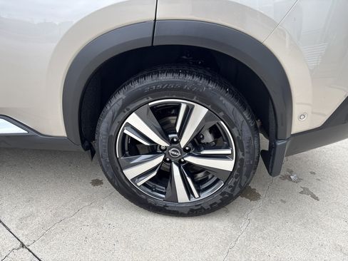 Used 2023 Nissan Rogue SL w/ SL Premium Package FWD image 14