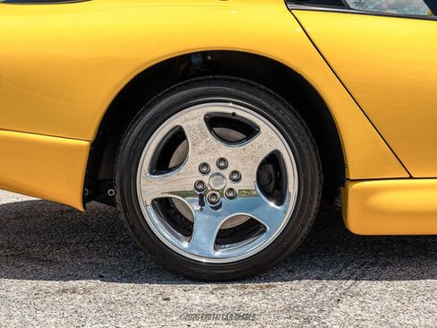 Used 2001 Dodge Viper GTS RWD image 55