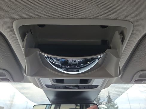 New 2025 Honda Pilot Touring image 24