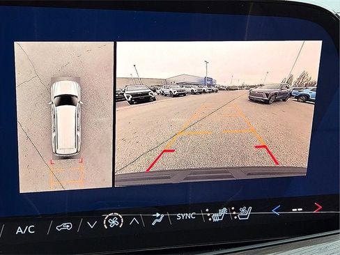 New 2026 Chevrolet Suburban Premier image 19