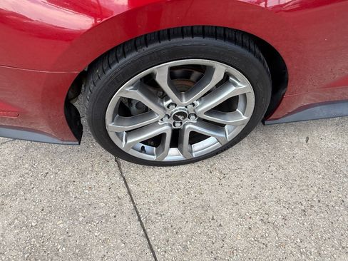 Used 2019 Ford Mustang GT Premium RWD image 11