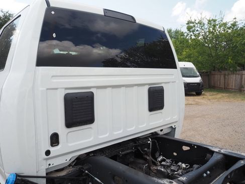 New 2026 RAM 5500 Tradesman w/ Chrome Appearance Group image 10