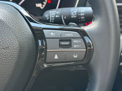 Certified 2024 Honda Pilot Touring image 31