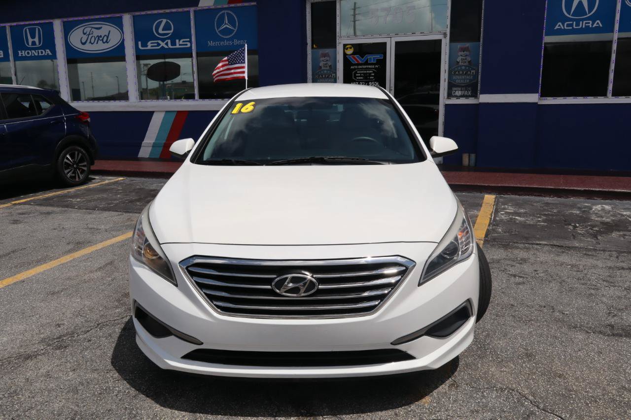Used 2016 Hyundai Sonata SE FWD image 8