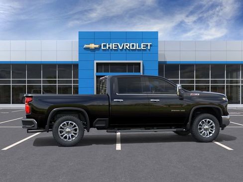New 2026 Chevrolet Silverado 2500 LTZ w/ LTZ Premium Package AWD/4WD image 5