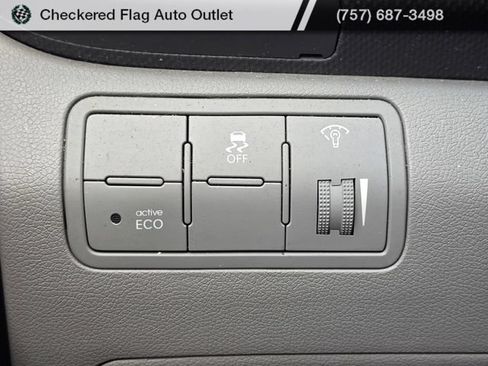 Used 2017 Hyundai Accent SE FWD image 9