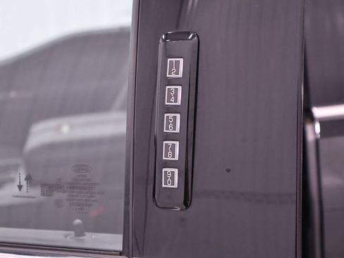 Certified 2022 Ford F150 Platinum w/ Equipment Group 701A High AWD/4WD image 42