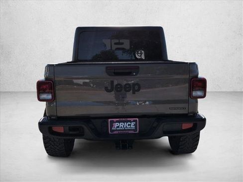Used 2020 Jeep Gladiator Sport image 6