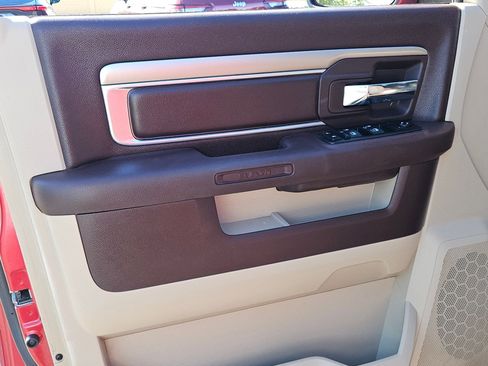 Used 2014 RAM 1500 Big Horn image 11