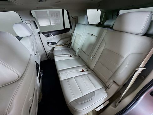 Used 2015 GMC Yukon Denali AWD/4WD image 24