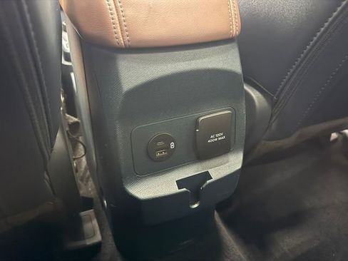 Used 2023 Ford Maverick Lariat w/ Lariat Luxury Package image 36