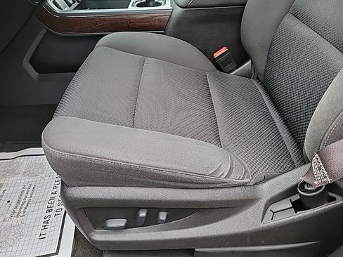 Used 2017 GMC Sierra 1500 SLE w/ SLE Value Package image 9