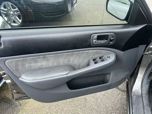 Used 2005 Honda Civic LX image 9