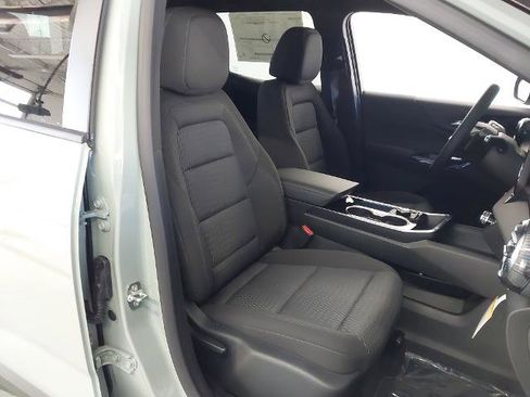 New 2026 Chevrolet Equinox LT w/ Safety and Technology Package image 28