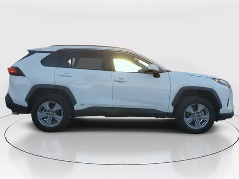 Used 2023 Toyota RAV4 XLE image 2