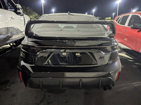 Used 2023 Toyota Corolla SE FWD image 5