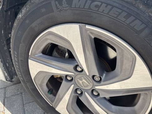 Used 2020 Honda Insight EX image 31