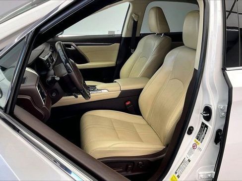 Used 2019 Lexus RX 450h AWD w/ Luxury Package image 17