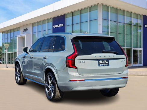 New 2026 Volvo XC90 B6 Ultra w/ Protection Package Premier image 4