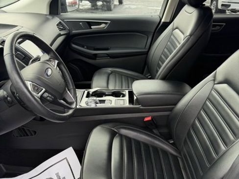 Used 2020 Ford Edge SEL w/ Convenience Package image 13