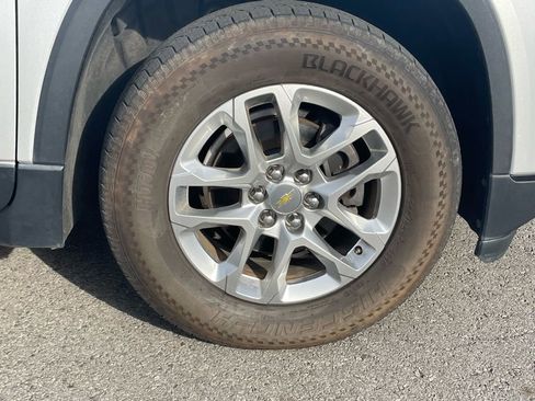 Used 2019 Chevrolet Traverse LS image 32