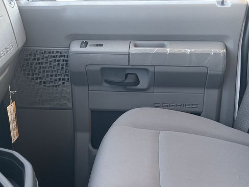 New 2025 Ford E-350 and Econoline 350 Super Duty w/ Power Equipment Group image 20