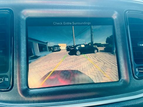 Used 2015 Dodge Challenger R/T Plus RWD image 24