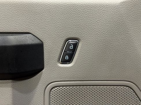 Used 2019 Ford F250 XL w/ Power Equipment Group RWD image 34