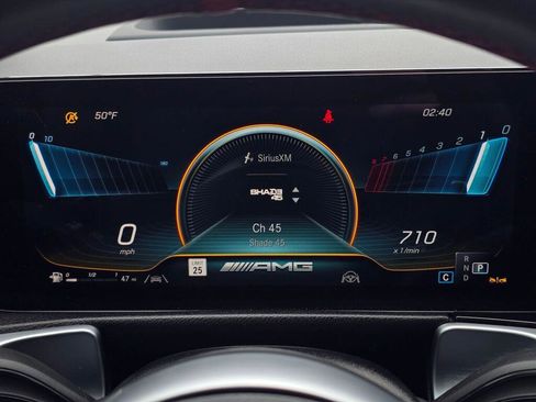 Used 2022 Mercedes-Benz GLB 35 AMG 4MATIC image 42