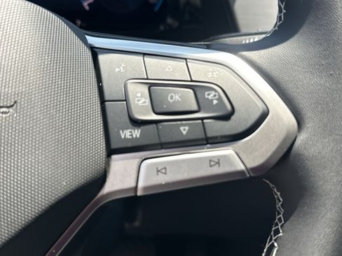 New 2026 Volkswagen Atlas Cross Sport SE FWD image 20