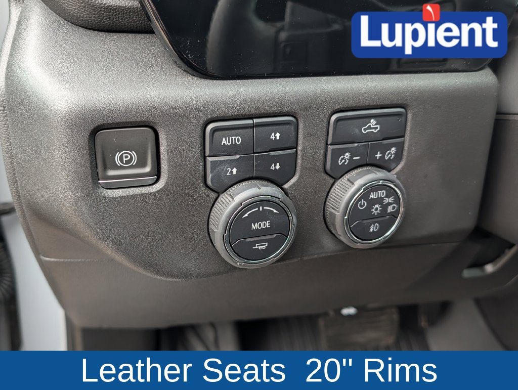 Used 2024 Chevrolet Silverado 1500 LT Trail Boss w/ Convenience Package II AWD/4WD image 17