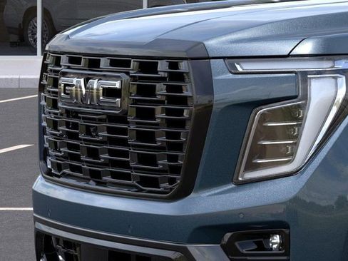 New 2026 GMC Yukon Denali Ultimate AWD/4WD image 13