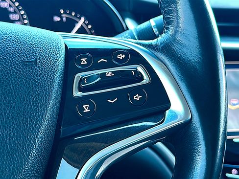 Used 2017 Cadillac XTS Luxury image 28