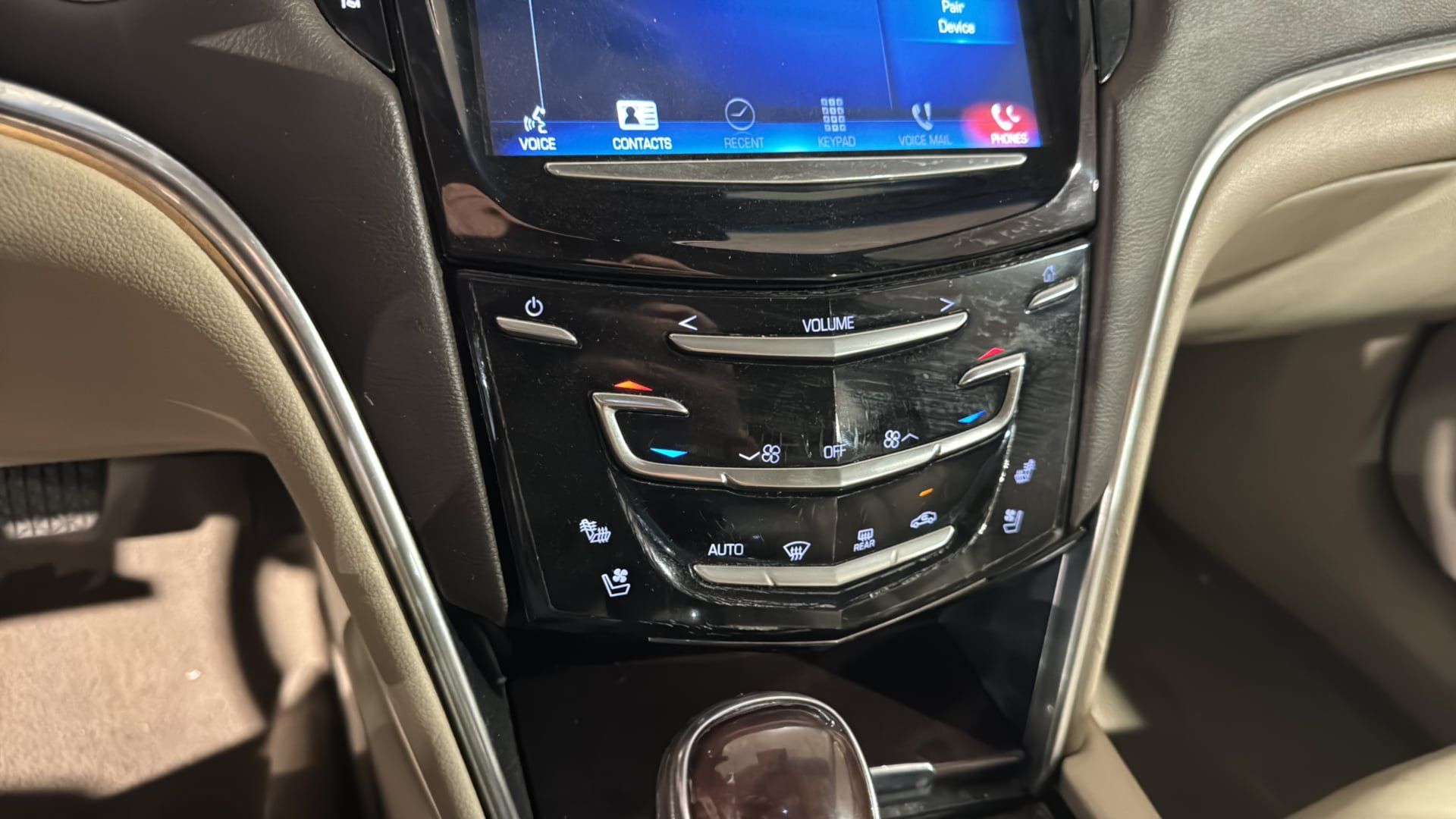 Used 2014 Cadillac XTS Vsport Premium w/ Driver Assist Package AWD/4WD image 28